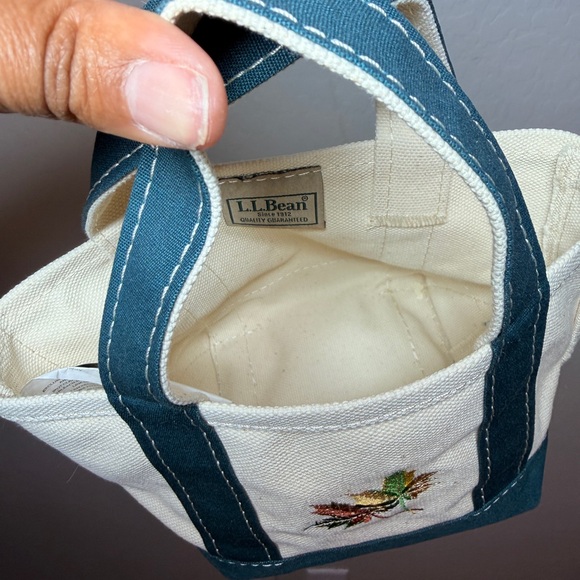 LL Bean Boat and Tote Mini Canvas Tote with Embroidered Leaves - Picture 2 of 4